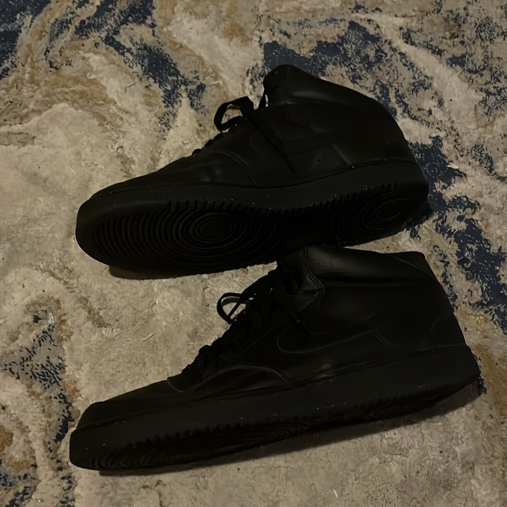 Black Leather Nike Sneakers - Picture 3 of 5